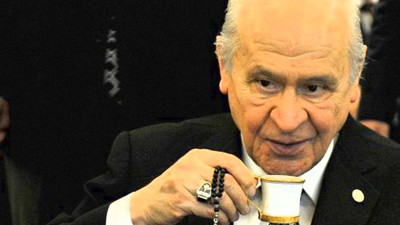 Devlet Bahçeli’nin yüzünü güldüren anket! Oran, beklentisinin çok üzerinde çıktı…