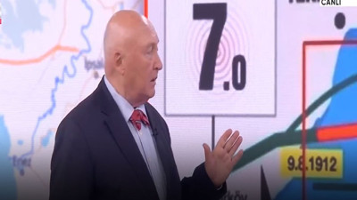 Ahmet Ercan canlı yayında açıkladı 'Marmara'da 2 tane deprem bekliyorum'