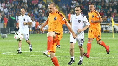Türk futbolu tepeden tırnağa Saray’dan mı yönetiliyor? Fatih Altaylı'dan çok konuşulacak iddialar