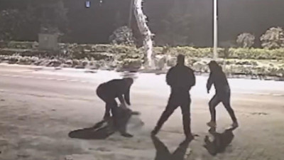 Yalova’da dehşet anları: Tekmeli bıçaklı 4 kişinin saldırısına uğradı