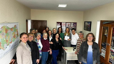 29 Ekim Kadınları Derneği’nden Ekrem İmamoğlu'nun serbest bırakılması ve erken seçim kampanyasına destek