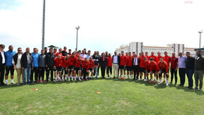 Eskişehir Belediye Başkanı'ndan Eskişehirspor’a destek ziyareti