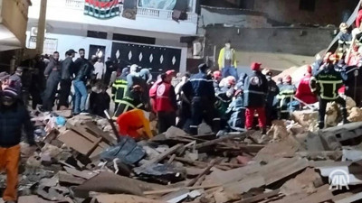 Heyelan Cezayir'in sahil kenti Oran’ı vurdu! 5 ev yerle bir: 4 ölü 13 yaralı var...