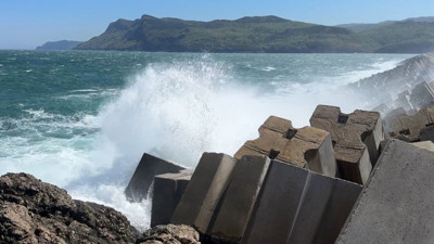 Bartın'da şiddetli rüzgar hayatı olumsuz etkiledi