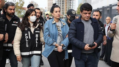 Dilan -Engin Polat çiftçi lüks otomobillerini geri alacak mı?