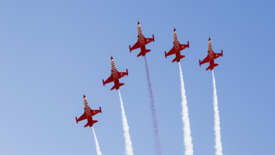 SOLOTÜRK ve Türk Yıldızları KKTC’de nefes kesti