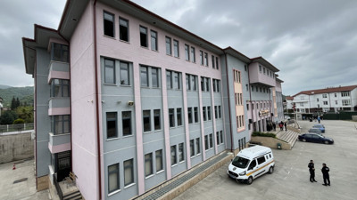 Okulda dehşet! Lise öğrencisi 4. kattan düştü