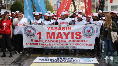 Bolu’da 1 Mayıs halaylar eşliğinde kutlandı