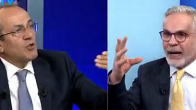 İki gazeteci canlı yayında bir anda kavga etti. O anlar ekranlara yansıdı