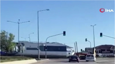 Ankara’da tekne karadan yürütüldü