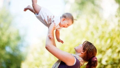 Bebekleri sallamanın ve zıplatmanın büyük zararları ortaya çıktı