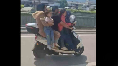 Bursa’da otoyolda şok görüntü! Ailece ölümüne yolculuk