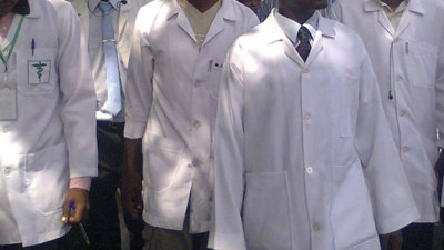 Nijerya'da doktorlar 3 günlük greve gitti