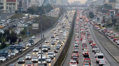 Plakalarda yeni dönem başlıyor. Değiştirmeyen trafikten men edilecek. Cezası 3 bin 809 TL