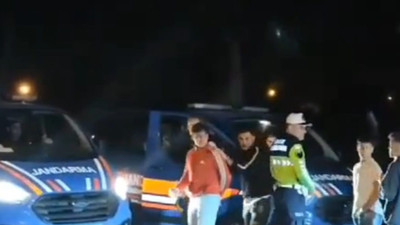 Yarış hazırlığındaki motosikletlilere jandarma baskını