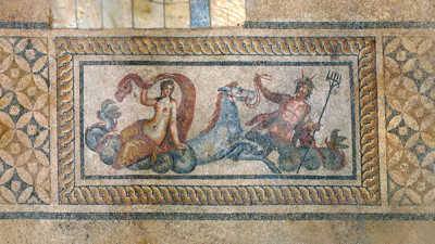 Antik Efes’te bulunan 2.000 yıllık mozaik dünya gündeminde!