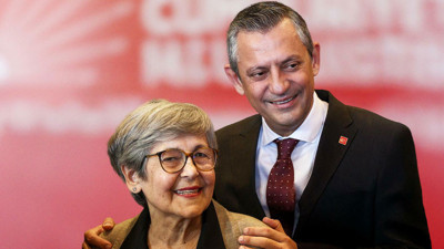 CHP lideri Özel'den Anneler Günü mesajı