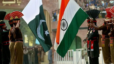 Hindistan ve Pakistan arasında kırılgan ateşkes