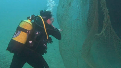 İzmir'de tonlarca hayalet ağ çıkarıldı