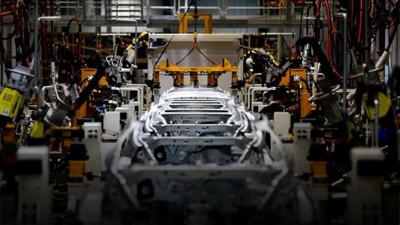 Mali krizde boğuşuyordu... Otomotiv devi binlerce kişiyi işten çıkaracak