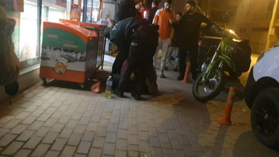 Benzin döküp ateşe verdi! Polis gözaltına aldı