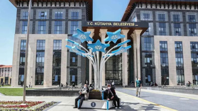 İşten çıkarılan belediye işçilerinden eylem