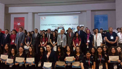 Anadolu Lisesi’nden bilimsel başarı