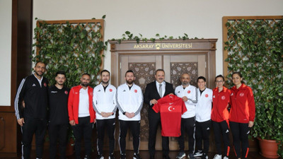 Sessiz Güç Dünya Yolcusu: Futsal Milli Takımlarından ASÜ’ye Anlamlı Ziyaret
