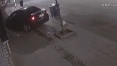 Çorum’da şok kaza! Sürücü hasar bırakıp firar etti