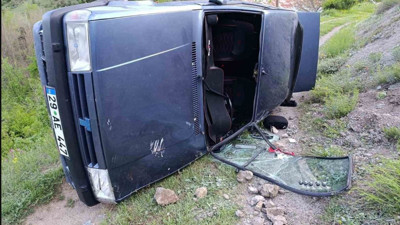 Gümüşhane’de otomobil devrildi: 4 kişi yaralandı
