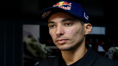 Toprak Razgatlıoğlu'ndan Çekya'da 2'de 2!