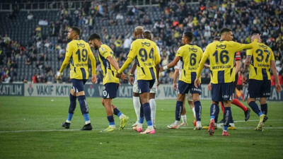 Fenerbahçe'de gelenek oldu: Üst üste 4. kez ikincilik