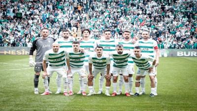 Bursaspor'dan tarihi sezon! Rakiplere gol olup yağdılar