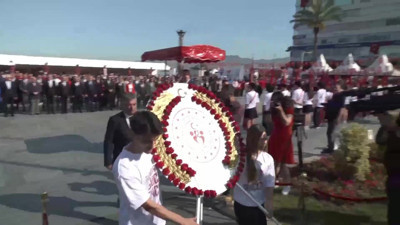 19 Mayıs İzmir’de coşkuyla kutlandı