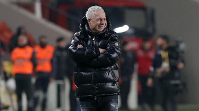 Mourinho'nın yapamadığını Sumudica yaptı