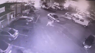 Otoparkta korkunç ölüm! Rahatsızlanıp düştü, üzerinden araba geçti: Güvenlik kamerası her şeyi kaydetti