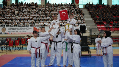 Erzincan’da 19 Mayıs çoşkuyla karşılandı