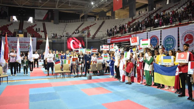 Kick Boks’ta şampiyon Türkiye