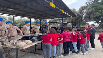 Köşklü öğrenciler jandarmayı tanıdı