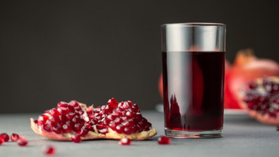 Nar suyu, kötü kolesterolün düşmanı mı? İşin uzmanlar anlatıyor