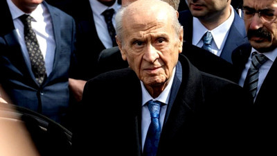 Bahçeli’nin isteği tek şarta bağlı! AKP’li isim açıkladı…