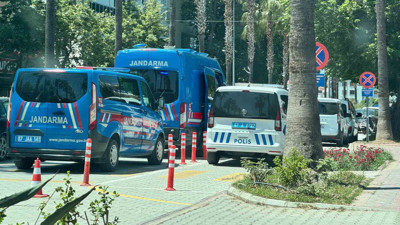 Jandarma alarmda! Sahte kimlikli kaçakçı yakalandı
