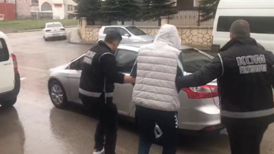 Erzurum'da polisten eş zamanlı operasyon! 5 ay süren takip sonuç verdi