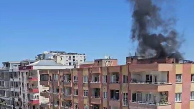 Mardin’de çatı yangını! Yürekleri ağza getirdi!
