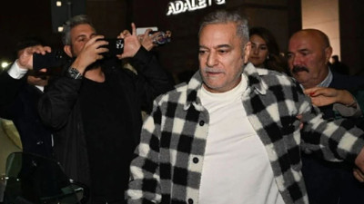 Mehmet Ali Erbil’e eski eşinden nafaka resti: "29 yıldır nafaka ödeyen dünyadaki tek adamım" demişti!