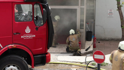 İstanbul'da hastanede yangın şoku! Ecza deposunda başladı