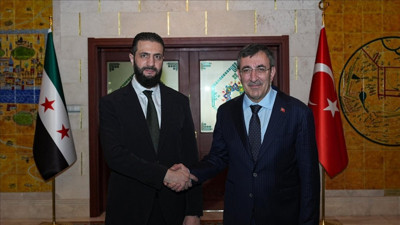 Şara ile Yılmaz Ankara’da görüştü: Suriye’nin yeniden imarı masada!