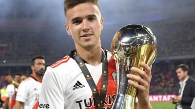 Arjantinli orta saha transferi imzaya kaldı