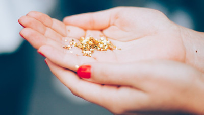 Başına talih kuşu kondu: Bulduğu şey sayesinde 5 milyon TL kazandı