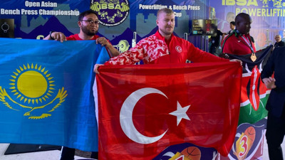 Kazakistan'da millilerden 8 madalya